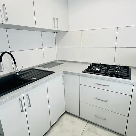 Zakole Street Apartman *